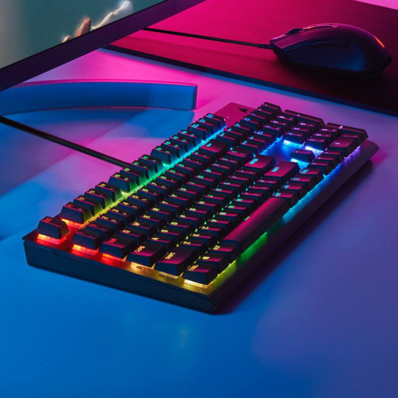 Corsair Tastatur mit RGB Beleuchtung